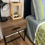 Convenient Room Next To Bond University